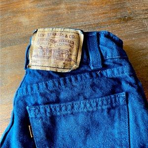 🌷3/$20🌷 Levi’s 560 Boys Shorts Sz 10